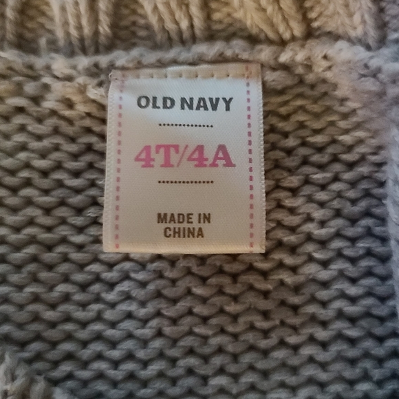 🎶3/$20 4T Old Navy dress - Picture 4 of 6